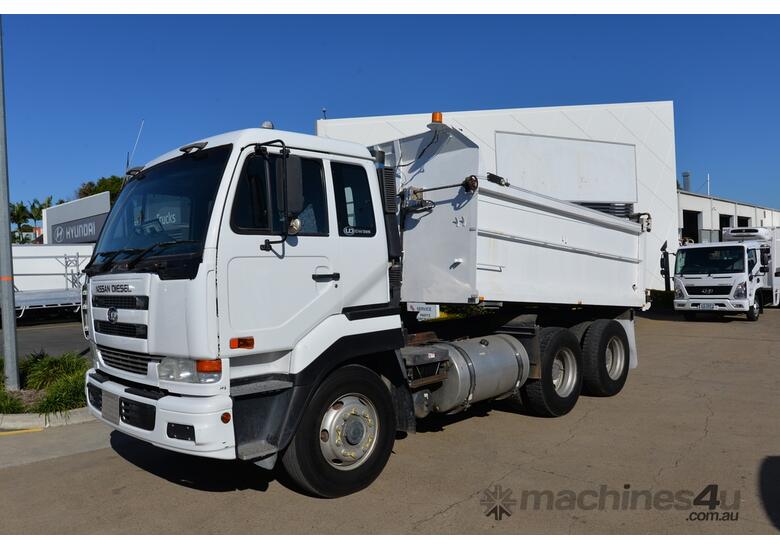 caption 2007 NISSAN UD CWB 483 - Tipper Trucks - 6X4