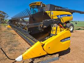 2015 New Holland CR9.90 Base Unit - picture0' - Click to enlarge