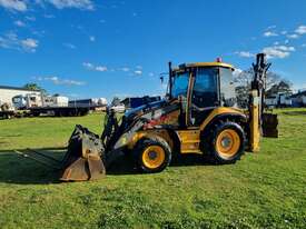 Volvo BL71B Backhoe Loader - picture0' - Click to enlarge