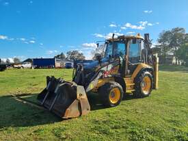 Volvo BL71B Backhoe Loader - picture2' - Click to enlarge