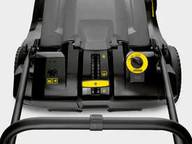 KARCHER SWEEPER KM 70/30 C Bp Pack Adv - picture0' - Click to enlarge