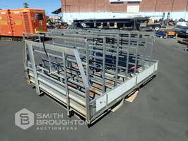 ALUMINIUM TRAY TO SUIT TOYOTA HILUX - picture1' - Click to enlarge