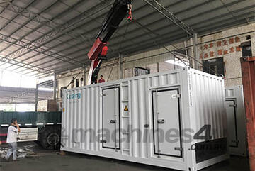 800KVA Containerized Cummins Silenced Diesel Generator 415V 3Phase