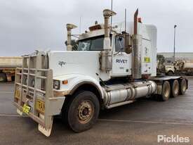 2014 Western Star 6900 Series - picture0' - Click to enlarge