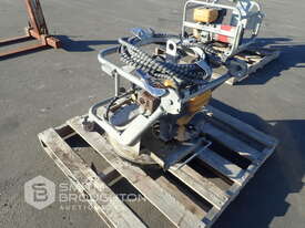 CONCRETE SCRUBBER - picture0' - Click to enlarge