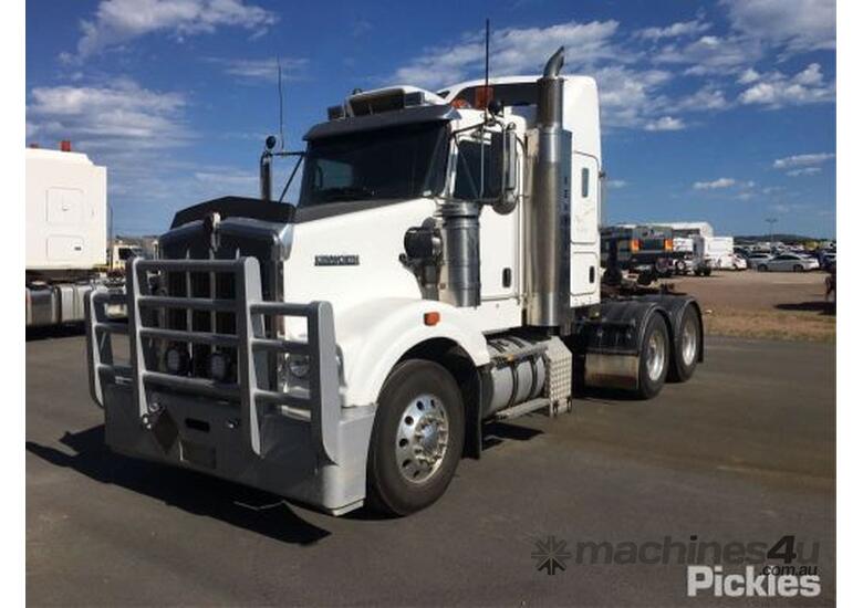 caption 2012 Kenworth T409SAR