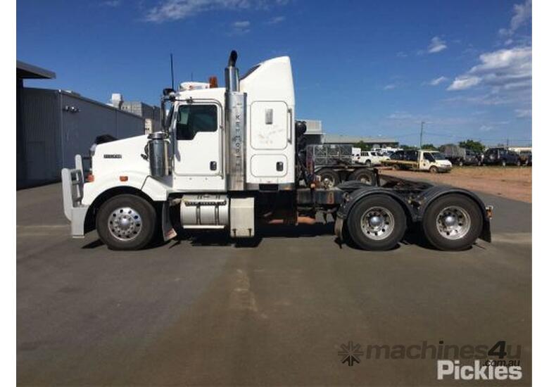 caption 2012 Kenworth T409SAR