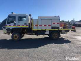 2003 Isuzu FTS 750 - picture1' - Click to enlarge