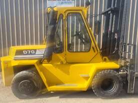 Daewoo 7 Tonne Diesel Counterbalance Forklift - picture0' - Click to enlarge