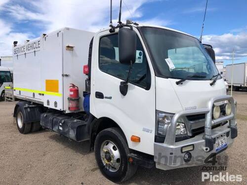 2018 Hino 300 921