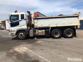 2010 Mitsubishi Fuso FV500 - picture1' - Click to enlarge