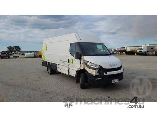 Iveco Daily 35S13 LWB