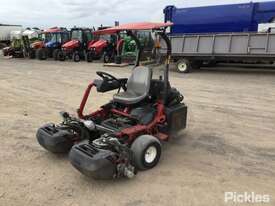 2014 Toro Greenmaster 3400 TriFlex - picture0' - Click to enlarge