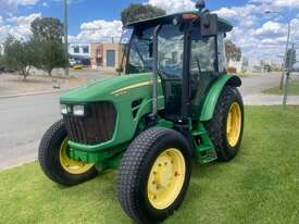 Tractor John Deere 5075M 4x4 AC cab 75HP - picture2' - Click to enlarge