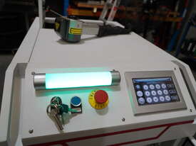 Laser Cleaner 200w Hand Held Laser Cleaner - picture2' - Click to enlarge