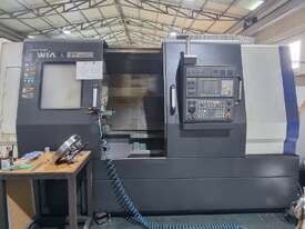 2012 Hyundai Wia Model : L400C CNC Lathe - picture0' - Click to enlarge