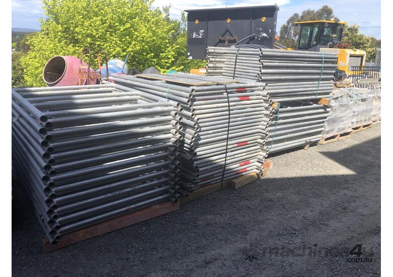 Used STANCHIONS FORM WORK STANCHIONS SYSTEM Formwork Systems in