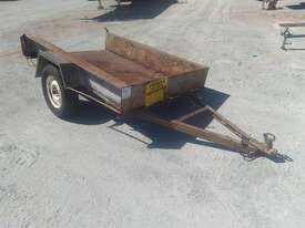 Custom Trailer - picture0' - Click to enlarge