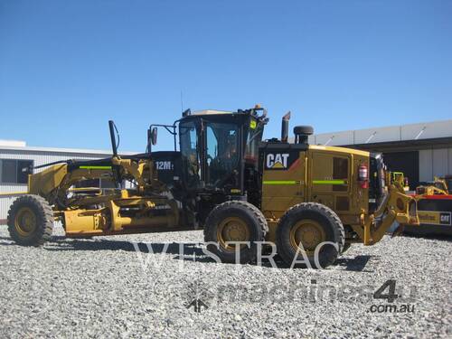 CAT 12 M2 Motor Graders