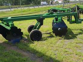 AgKing -  Trailing Disc Harrow 18 Plate - Heavy Duty - picture1' - Click to enlarge