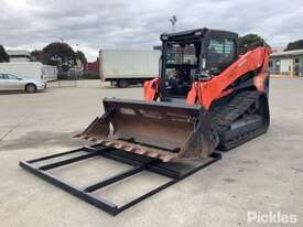 2019 Kubota SVL95-2S Skid Steer - picture1' - Click to enlarge