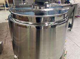 500Lt Cooking Tank - picture0' - Click to enlarge