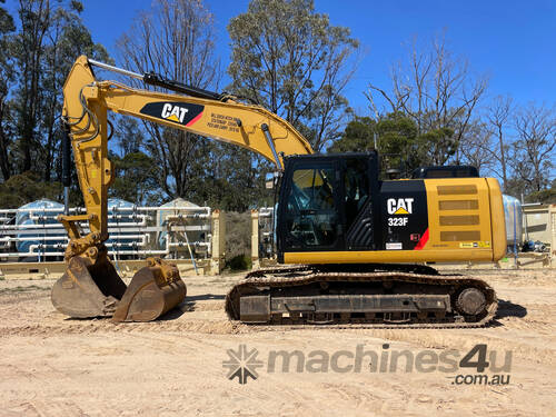 Caterpillar 323FL Tracked-Excav Excavator