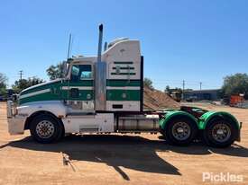 2004 Kenworth T604 Prime Mover Sleeper Cab - picture2' - Click to enlarge