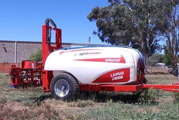 FARMTECH LEPUS 2000 HYD16 SEMI HYDRAULIC BOOM SPRAYER (2000L)