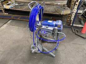 Graco Ultra Max II 495 PC Pro Spray Unit - picture1' - Click to enlarge