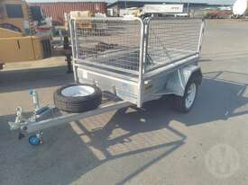 Hans 6X4 GAL Cage Tipper - picture0' - Click to enlarge