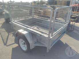 Hans 6X4 GAL Cage Tipper - picture1' - Click to enlarge