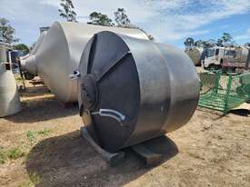 4100 Litre Silo. Black - picture0' - Click to enlarge