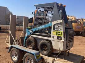 Toyota 4SDK4 Skid Steer On Trailer - picture0' - Click to enlarge