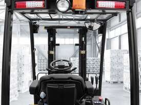Hyundai Forklift 1.5-2T: Diesel, Model 15D-7E - picture1' - Click to enlarge
