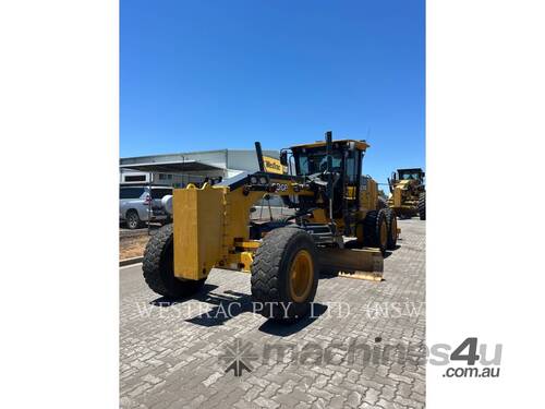 JOHN DEERE 770GP Motor Graders