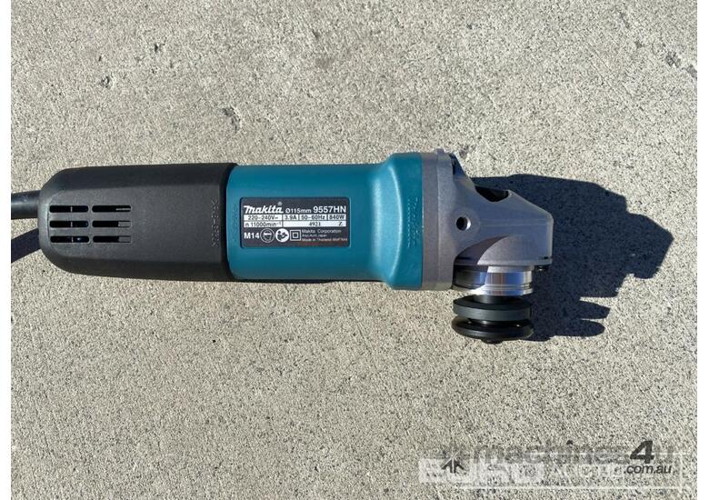 Makita 9557hng discount