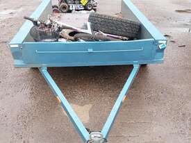 Custom Dual Axle - picture0' - Click to enlarge