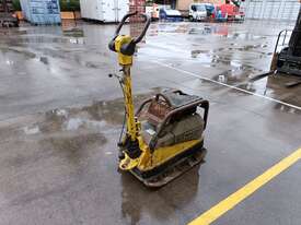 Wacker Vibrating Compactor - picture2' - Click to enlarge