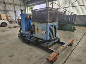 Kudu 5.7L Hydraulic Power Unit - picture1' - Click to enlarge