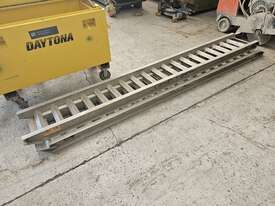 Pair Of Excavator Ramps - picture0' - Click to enlarge