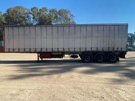 1995 Freighter ST3 Tri Axle Curtainside B Trailer - picture2' - Click to enlarge