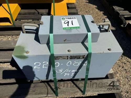 Reyrolle-Nilsen Protective Voltage Transformer - Lot Number:91