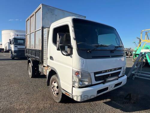 2010 Mitsubishi Fuso Canter Tipper