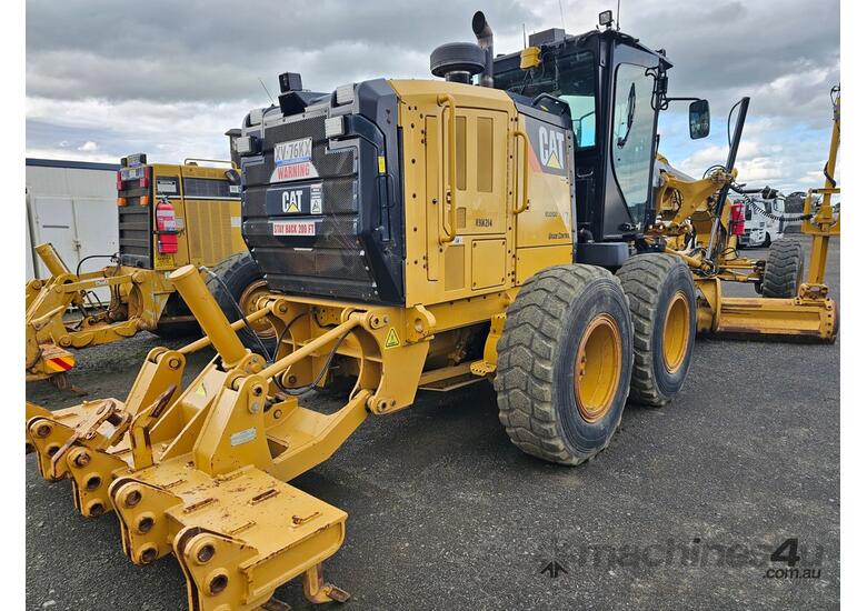 caption 2015 CATERPILLAR 140M3 WITH TRIMBLE GPS SYSTEM