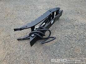 Unused GIYI Hydraulic Thumb Clamp to suit 5T Excavator  - picture1' - Click to enlarge