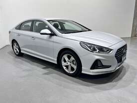 2018 Hyundai Sonata  Petrol (Ex Defence) - picture2' - Click to enlarge