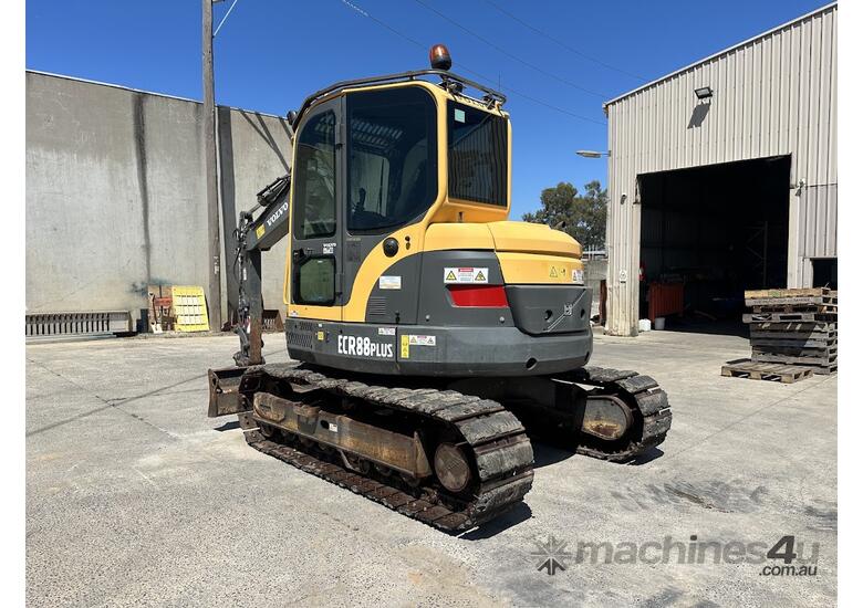 Used Volvo ECR88