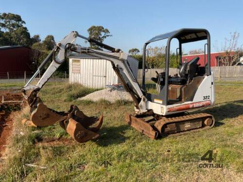 Bob Cat 322 excavator