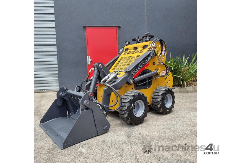 Commando AM235PW Mini Skid Steer Loader | 23HP Briggs & Stratton Engine | Optional Joystick Controls